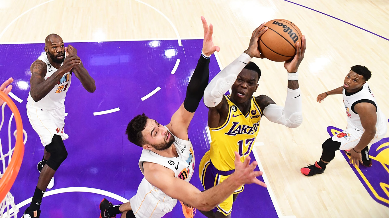 Lakers y Miami Heat, a un paso de sus respectivas finales de Conferencias