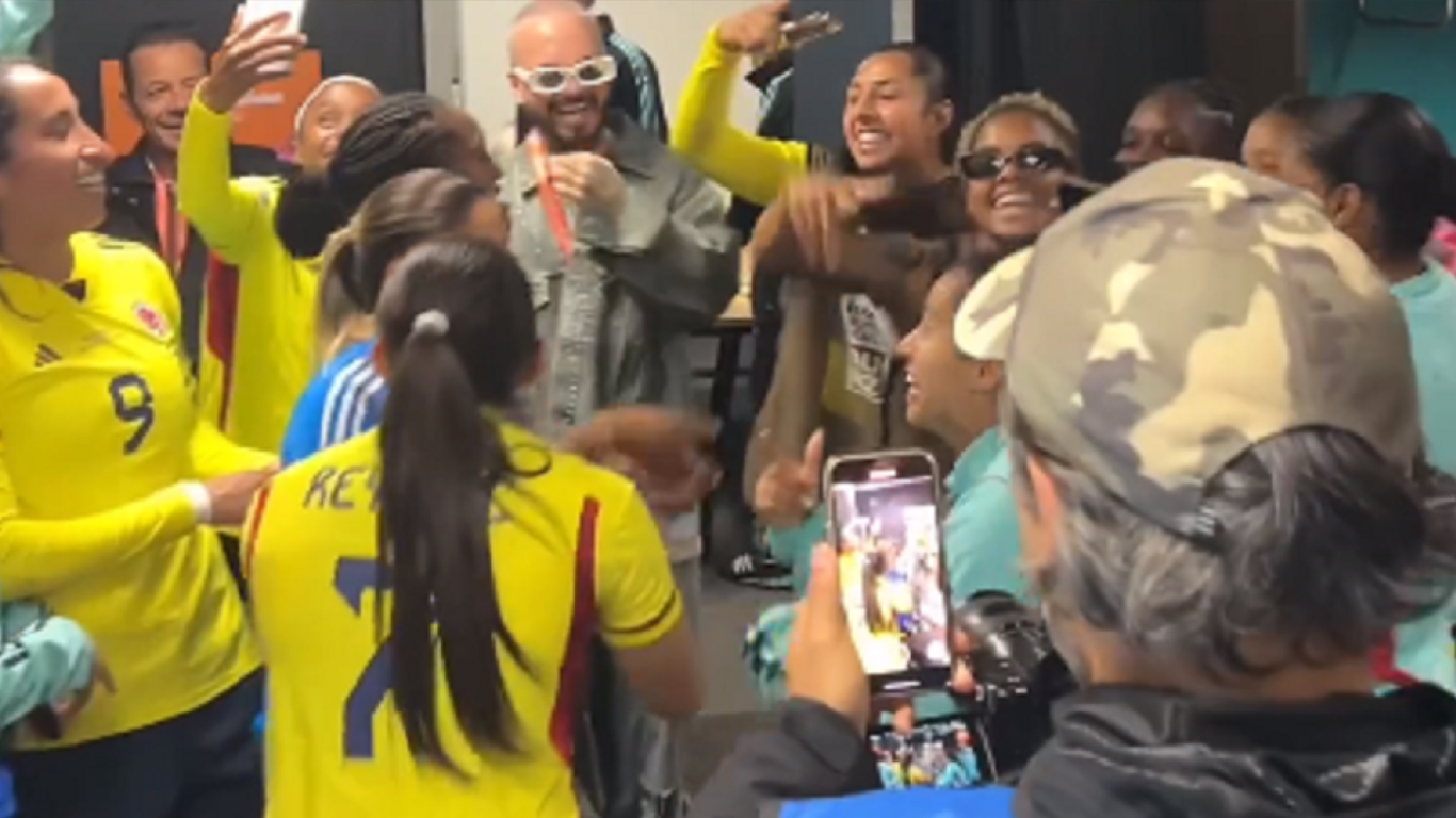 Las colombianas celebran con J Balvin y a ritmo de reguetón su triunfo en el Mundial
