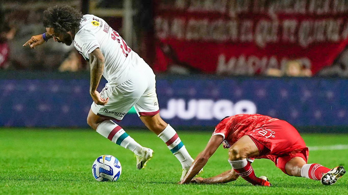 Marcelo lesiona gravemente a un rival, es expulsado y rompe a llorar