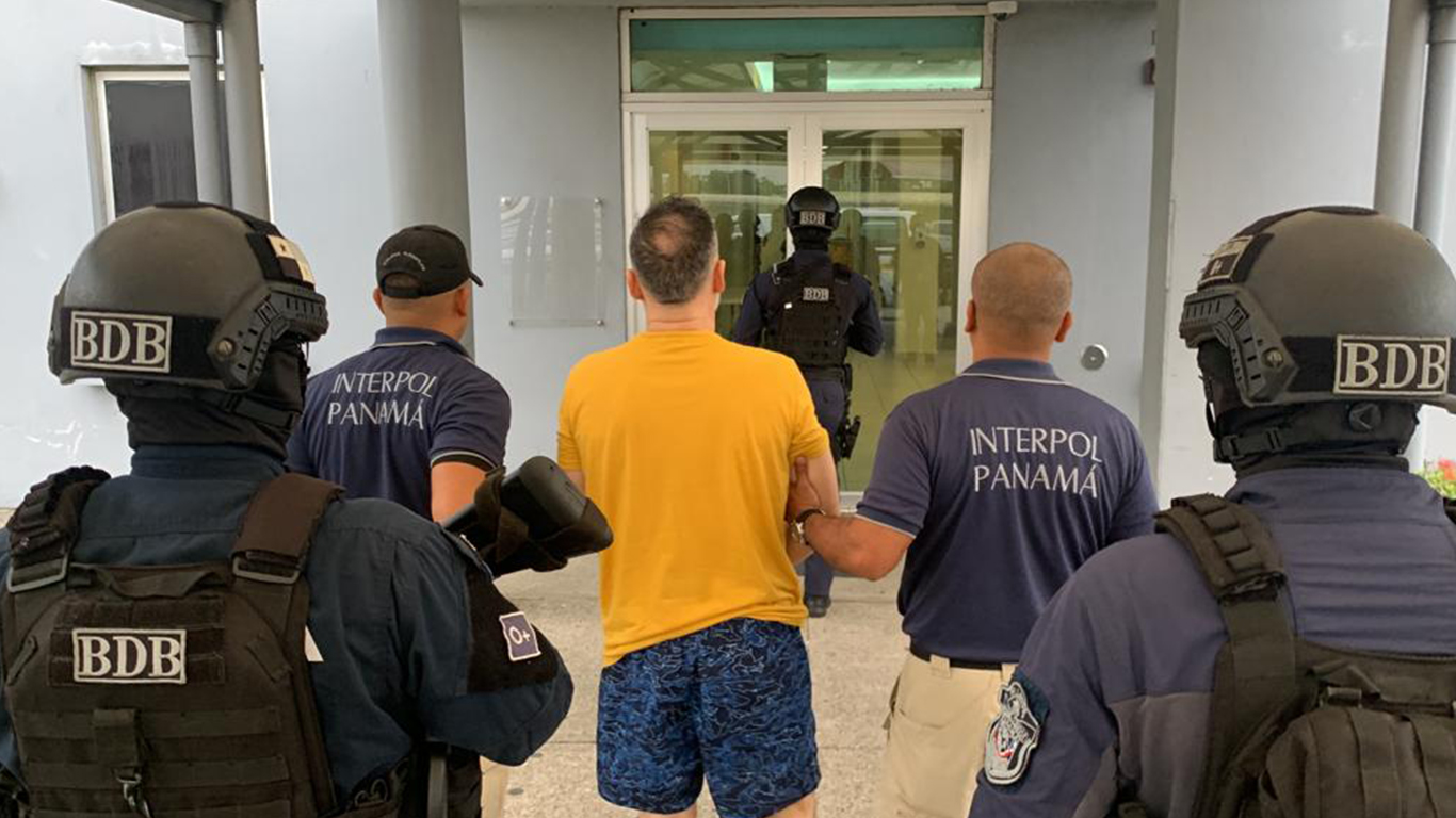 Interpol Panamá entrega en extradición a los  EE.UU. a mexicano por lavado de dinero