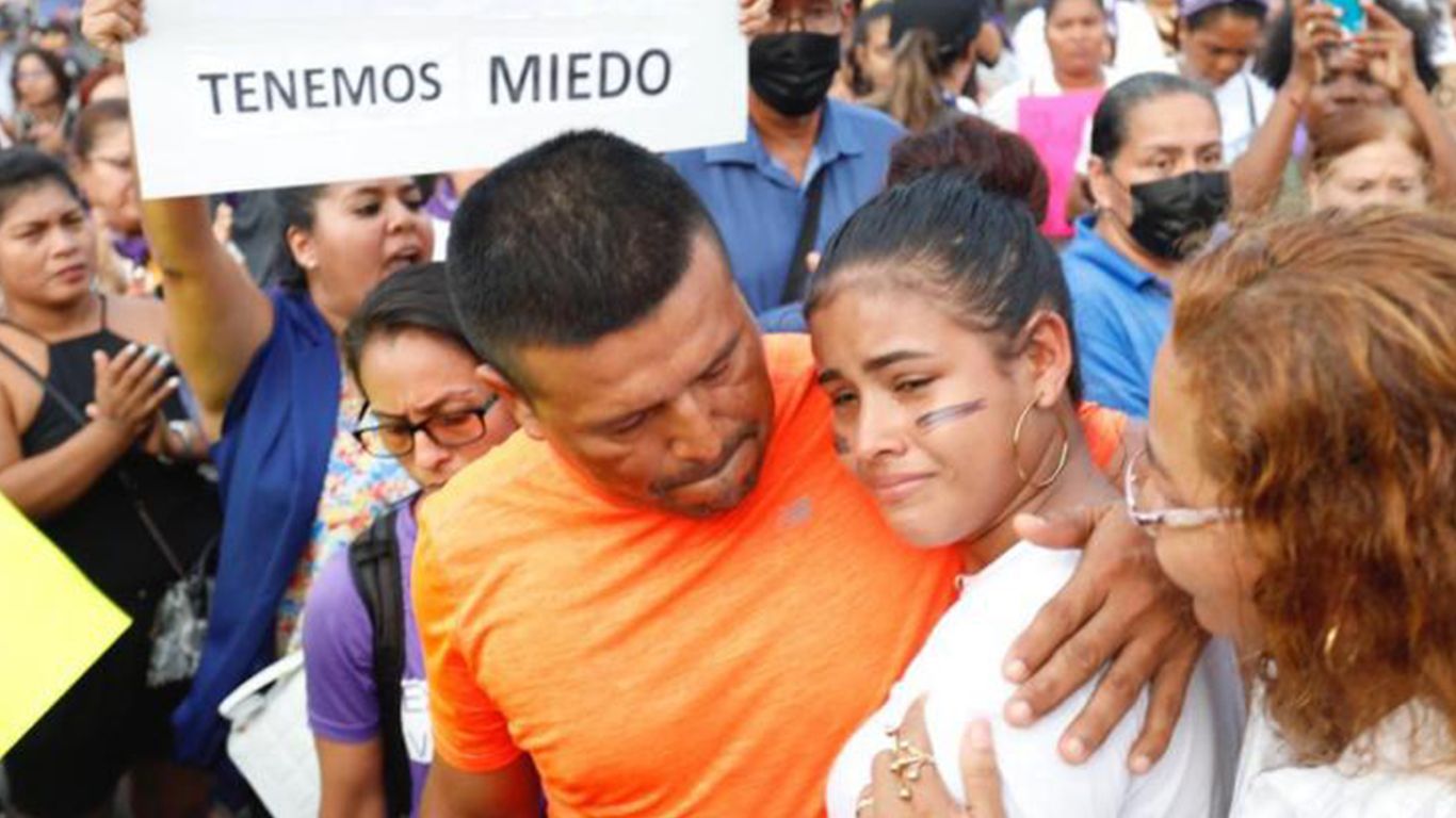 Protestan para exigir justicia por Madeleine joven estudiante de La Chorrera