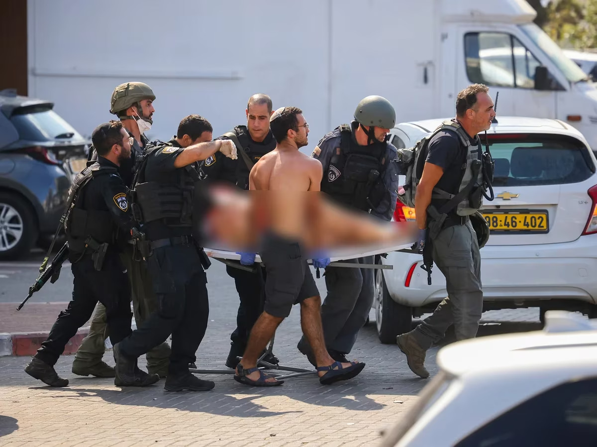 Al menos 260 cuerpos en el lugar de la fiesta electrónica atacada por Hamas en Israel