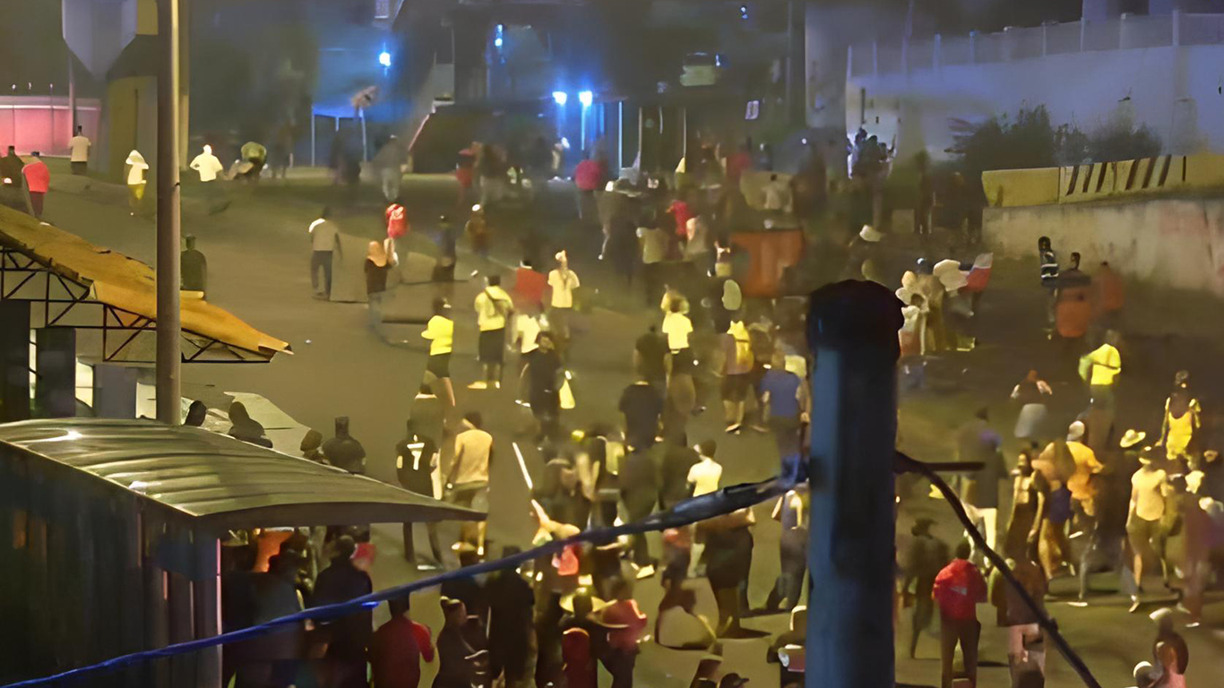 Noche de bala, protestas, aprehendidos y vandalismo en Panamá Oeste