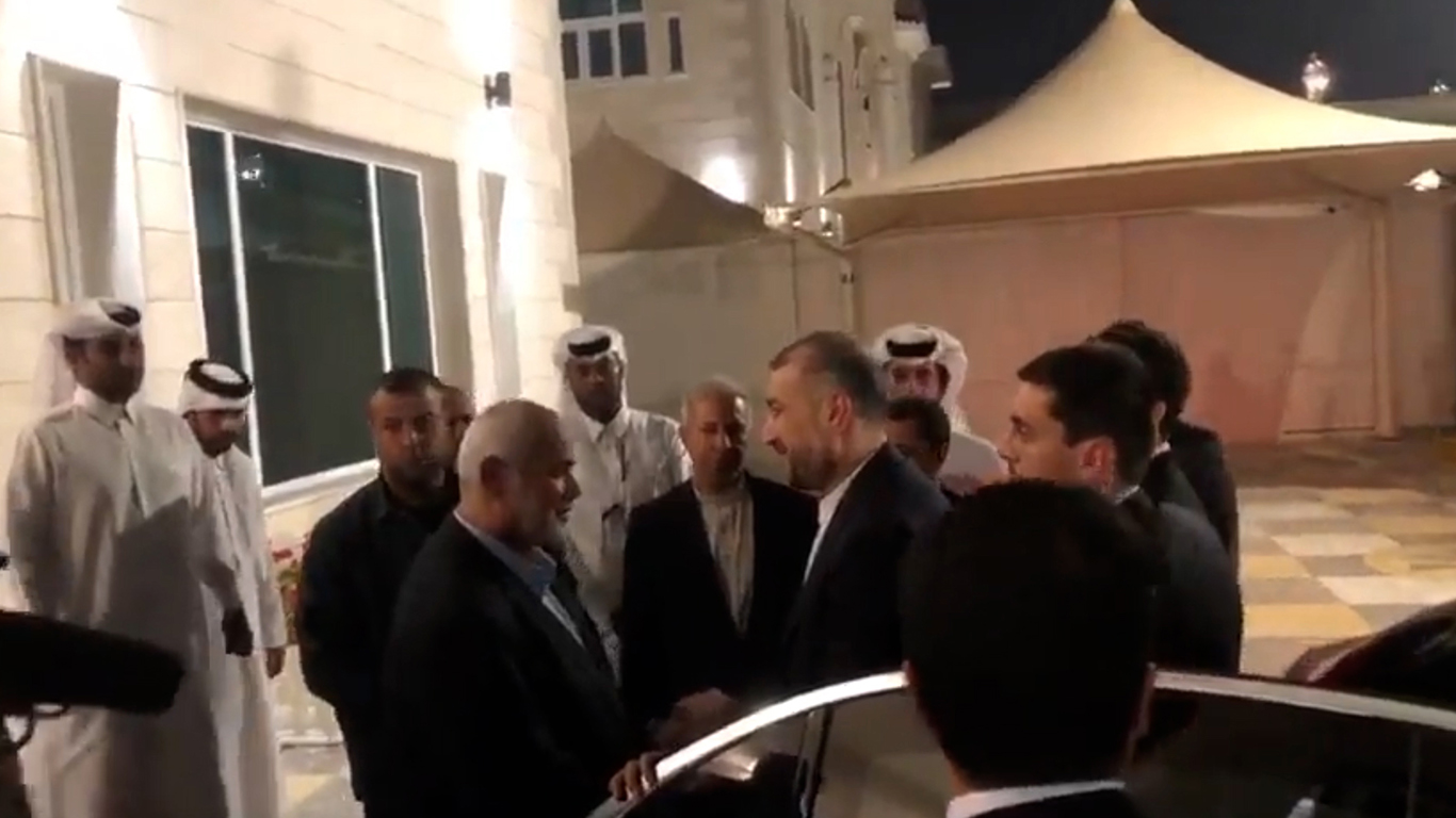 Canciller del régimen de Irán se reunió con el líder del grupo terrorista Hamas en Qatar