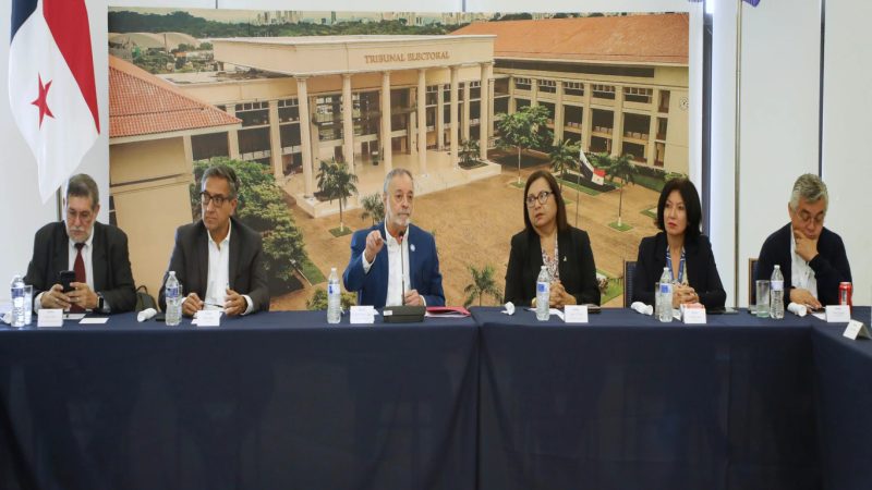 Coordinan debates presidenciales para el 2024