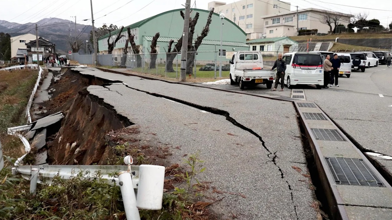 Fuertes terremotos sacuden Japón y activan la alerta de tsunami en varios países