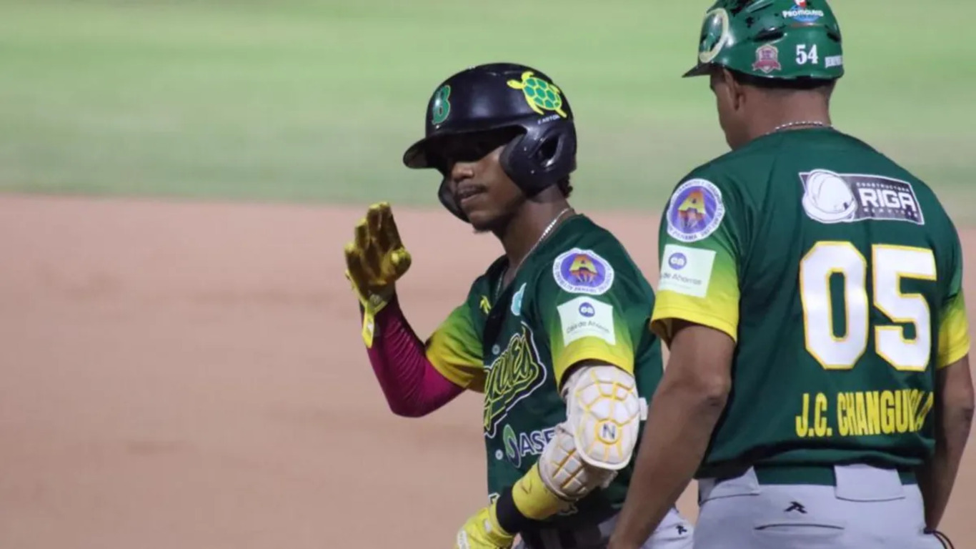 Oeste y Metro inician hoy semifinales del béisbol juvenil