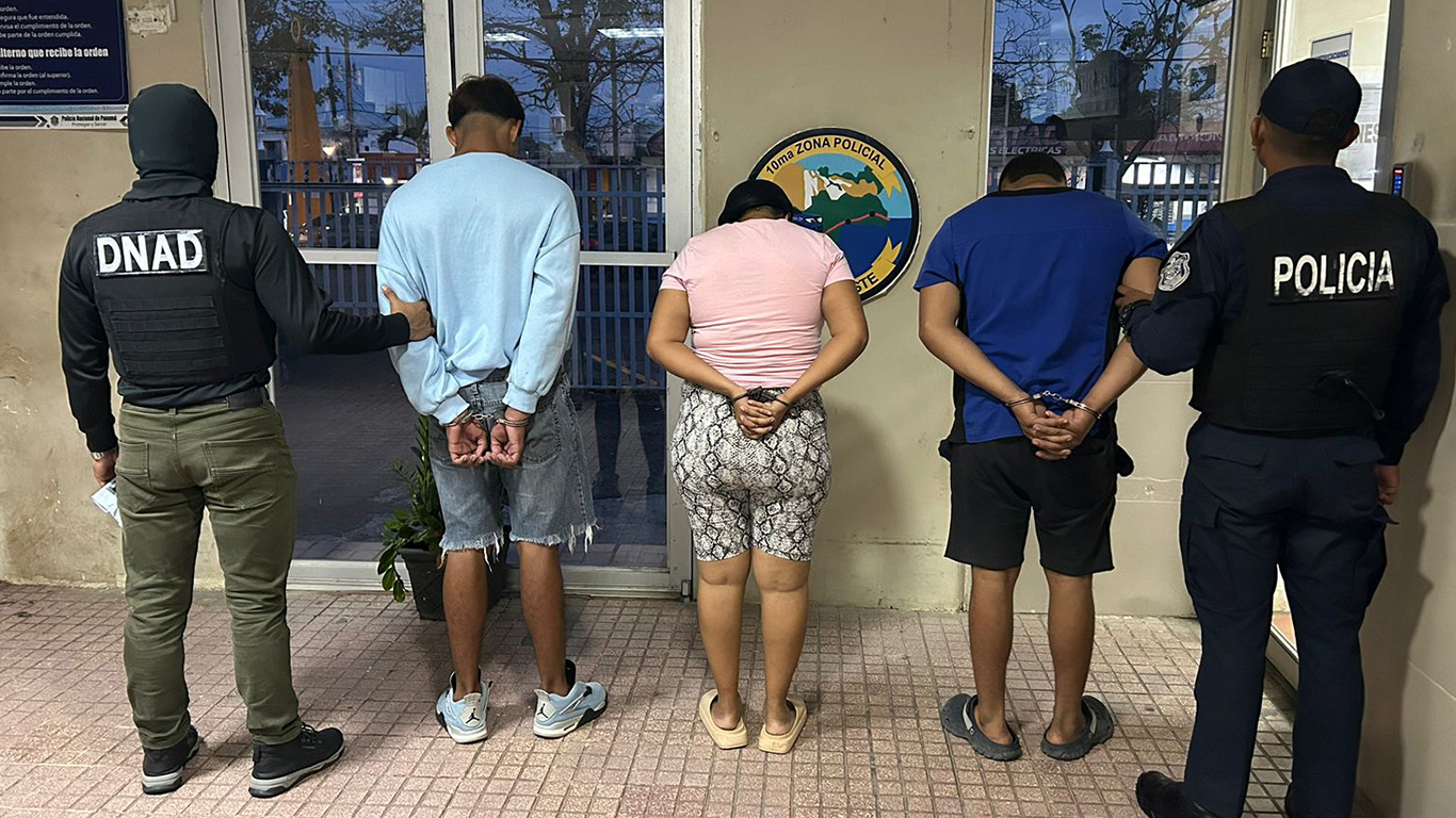 Policía detiene a pareja que tenia en su poder presunta droga en La Chorrera