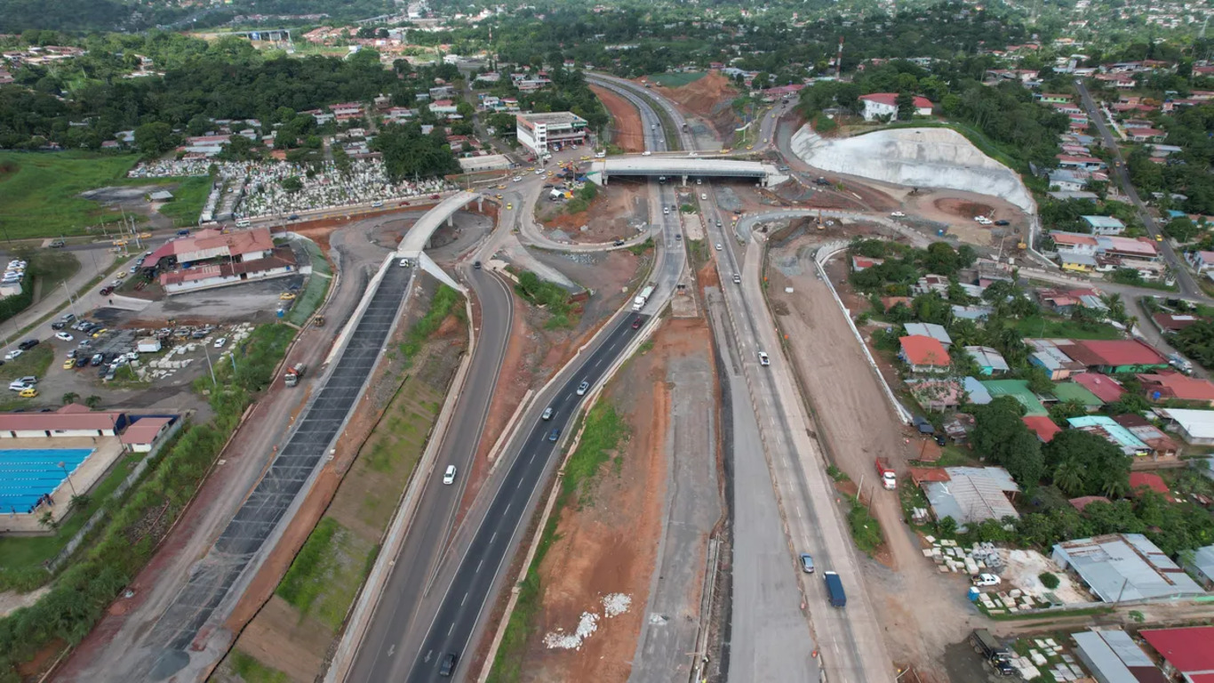 Ampliación de la carretera Panamericana Arraiján Panamá presenta un 85.7% de avance