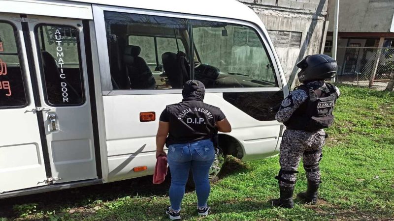 En la operación rocío la policía nacional recupera un vehículo tipo coaster, por el delito contra la fe pública.