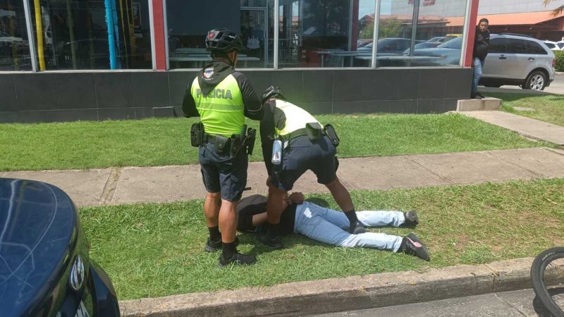 En Don Bosco policía aprehende a estafador que dijo que tenía secuestrado a un periodista