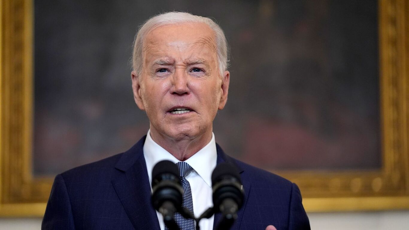 Biden llama a Trump ‘delincuente convicto’ mientras agudiza los ataques en la campaña electoral