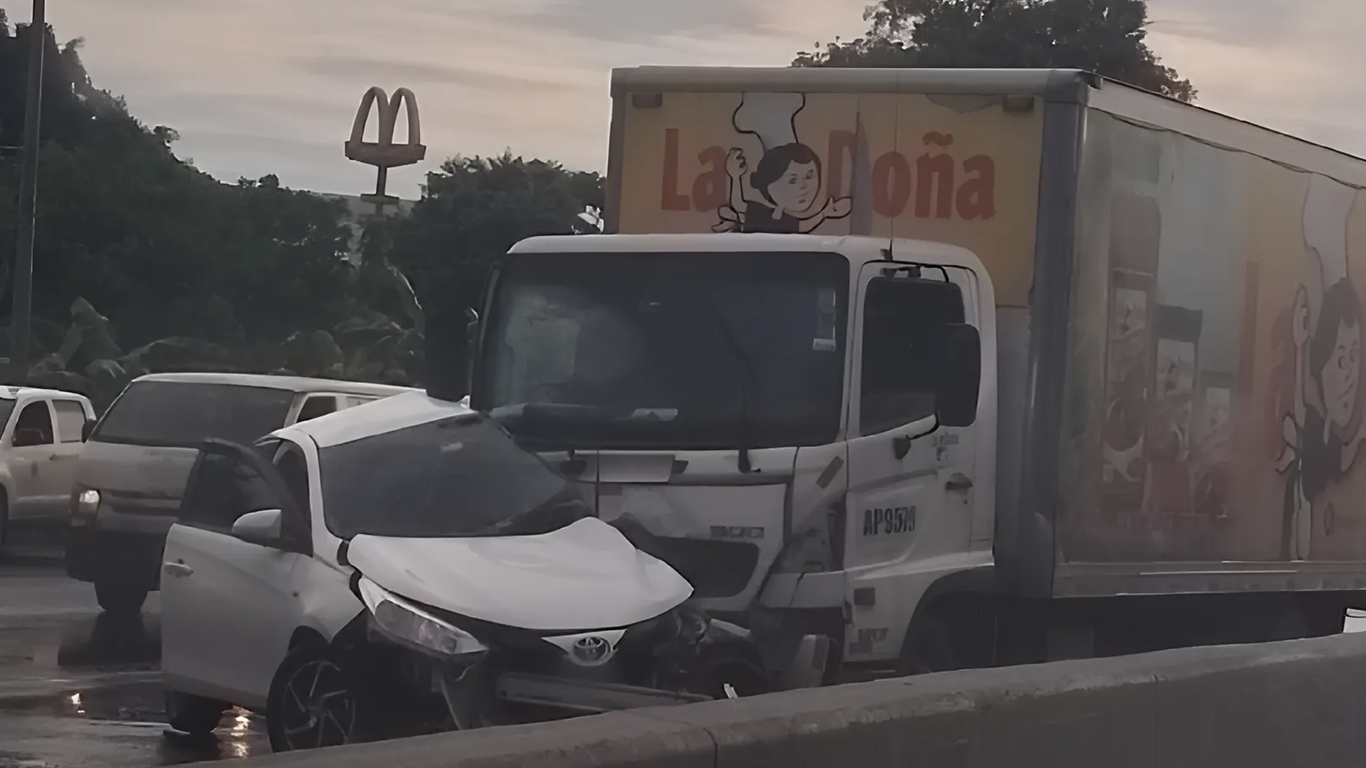 Giro indebido provoca accidente fatal en la autopista Arraiján La Chorrera