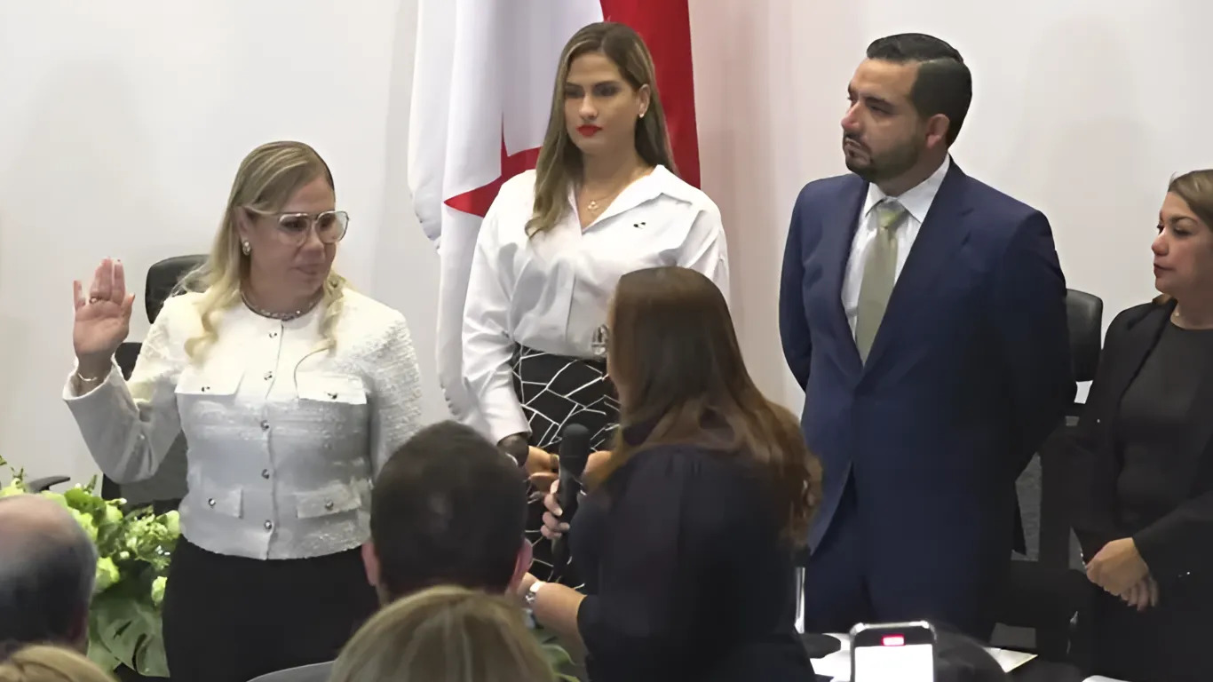 Shirley Castañeda Asume la Presidencia de la Comisión de Credenciales de la Asamblea Nacional