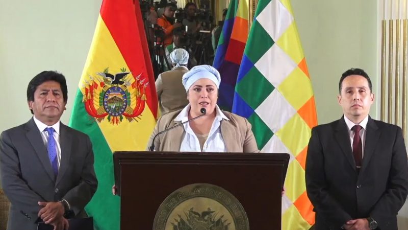 Gobierno de Bolivia convoca a su embajador en Argentina tras declaraciones de Milei sobre intento de golpe de Estado