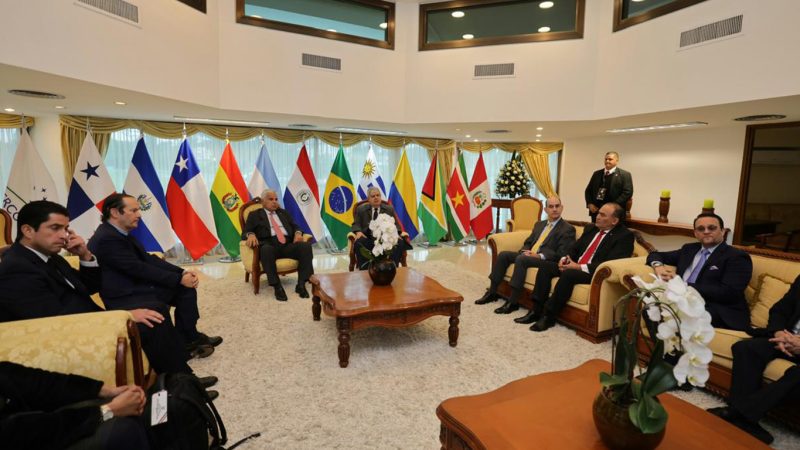 El Presidente de Panamá, José Raúl Mulino, Refuerza Relaciones en la Cumbre del Mercosur