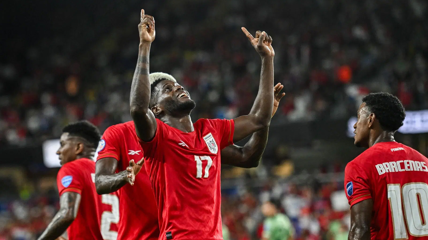 Panamá es una fiesta en la Copa América: vence 3-1 a Bolivia y se mete en cuartos de final