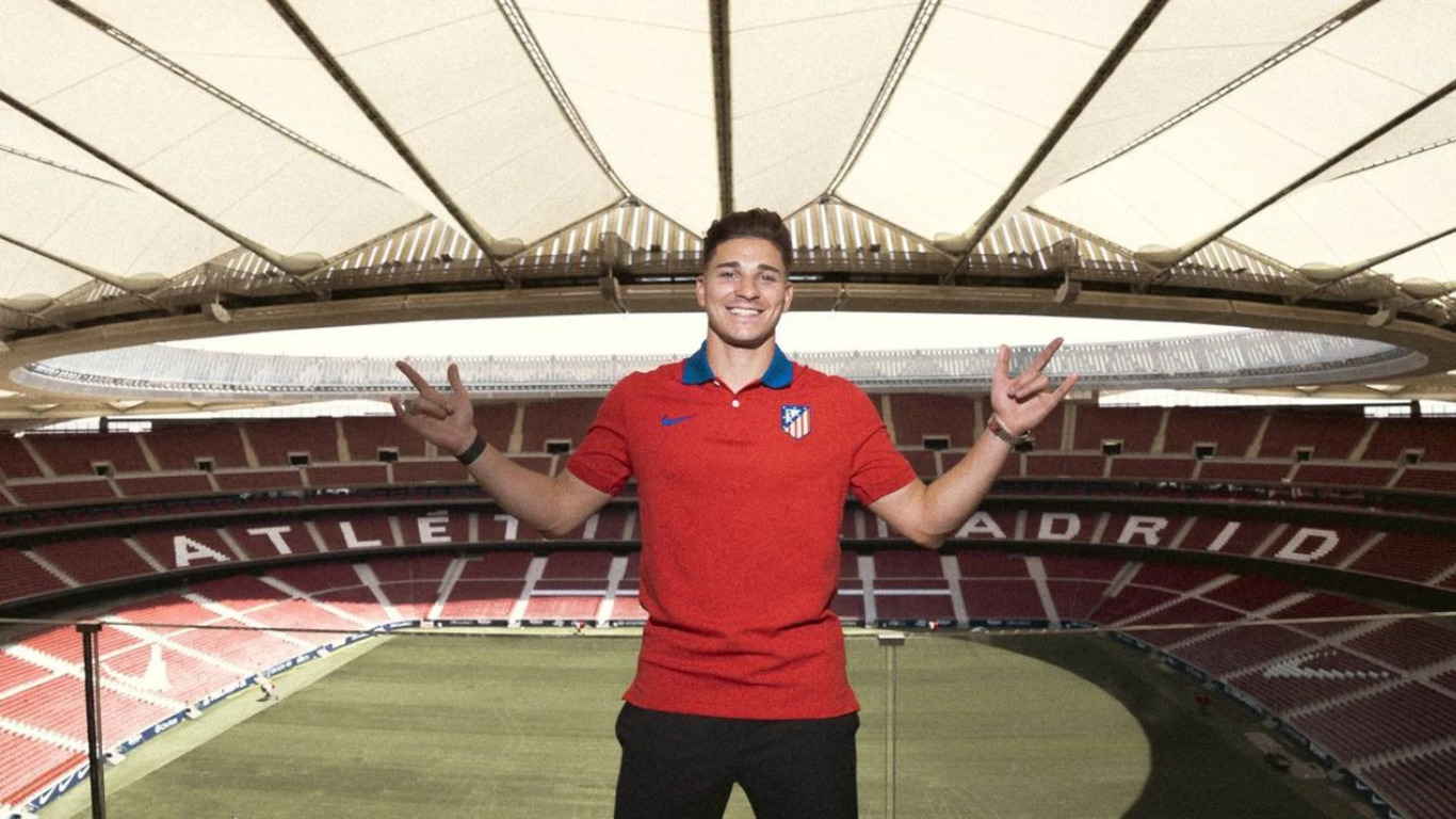 Julián Álvarez sella su fichaje en el Atlético de Madrid procedente del Manchester City