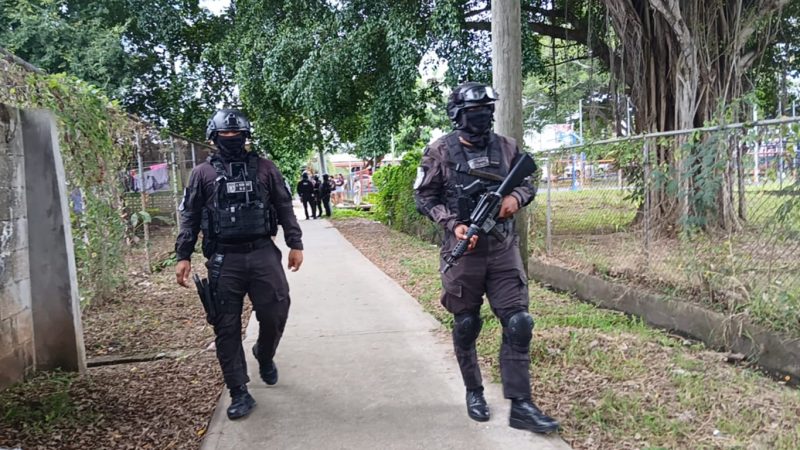 Policía mantiene férreos operativos en Ciudad Radial en busca de otros vinculados en la muerte del sargento Espinoza