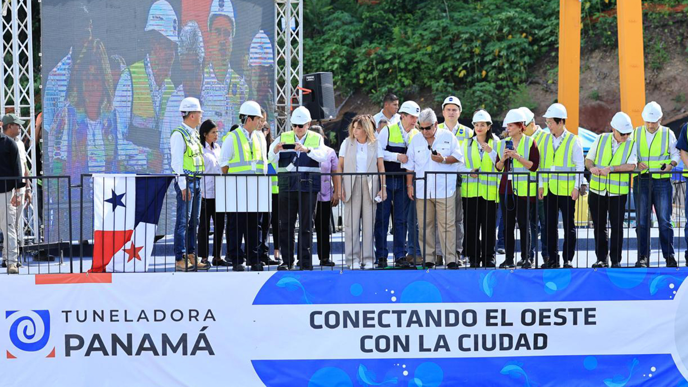 Presidente instruye inicio del icónico túnel del Metro por debajo del Canal de Panamá